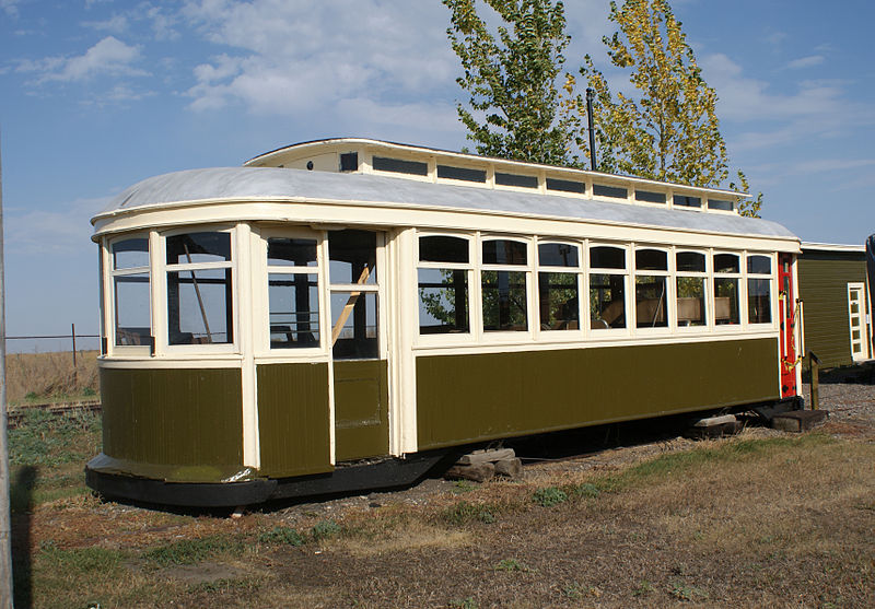 Saskatoon streetcar photo