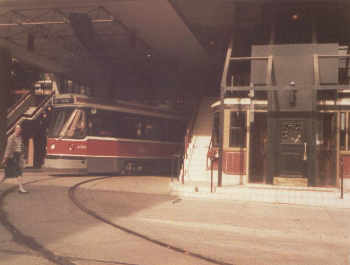 CLRV photo, McCaul Loop