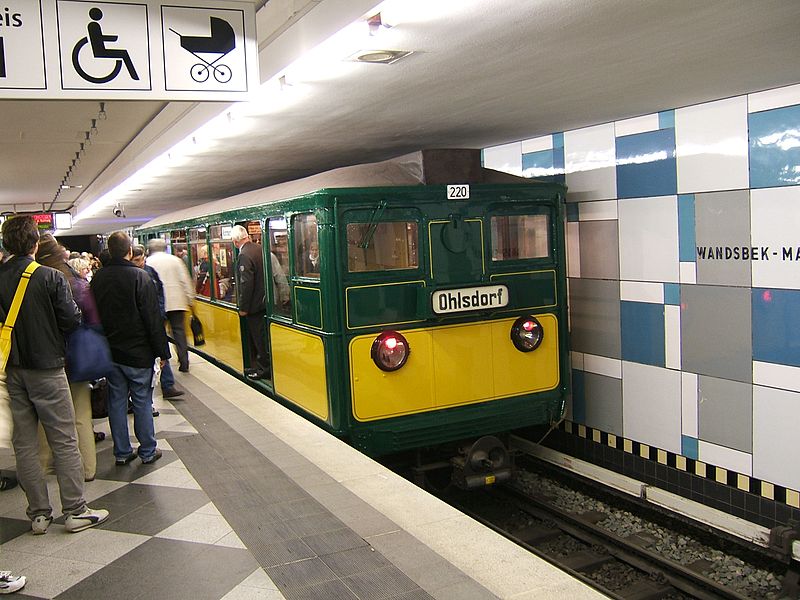 Hamburg U-Bahn photo