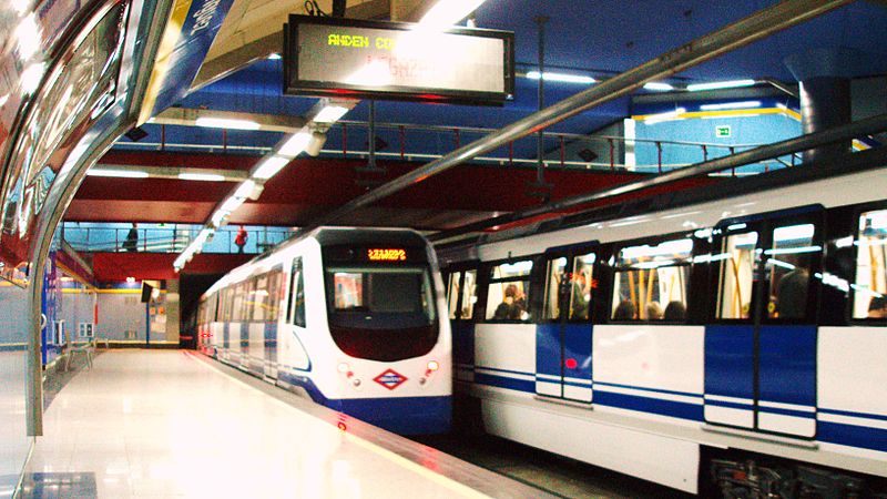 Madrid metro photo