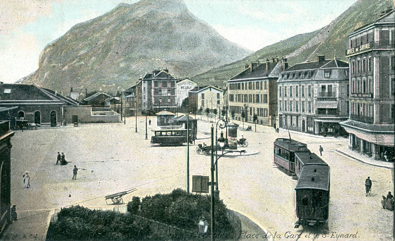 Grenoble old tram photo
