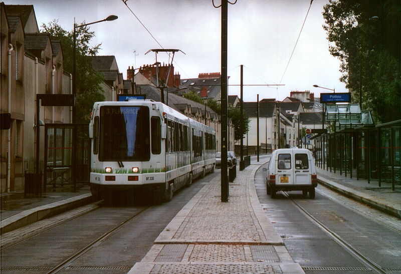 Nantes tram photo