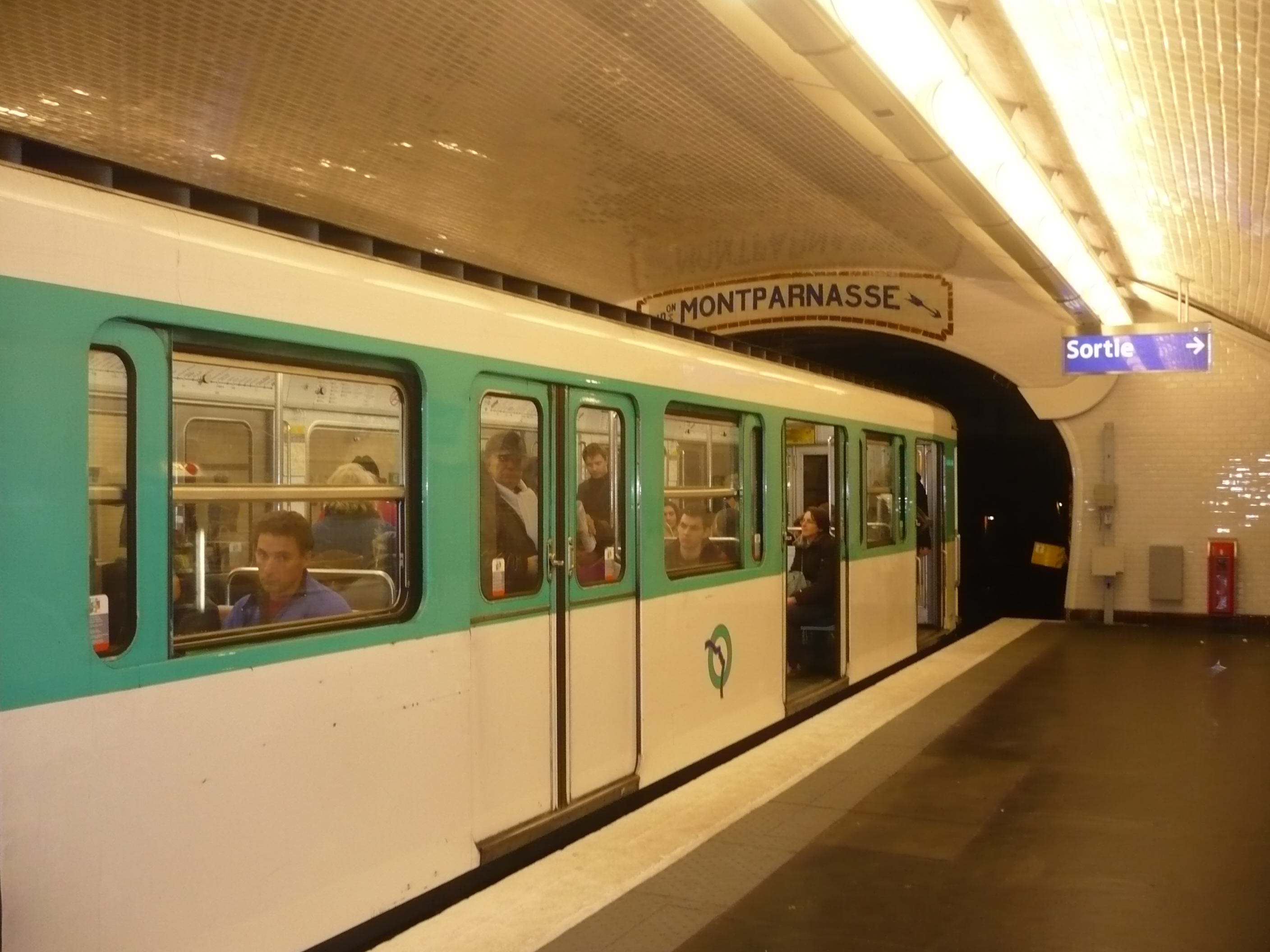 Paris metro