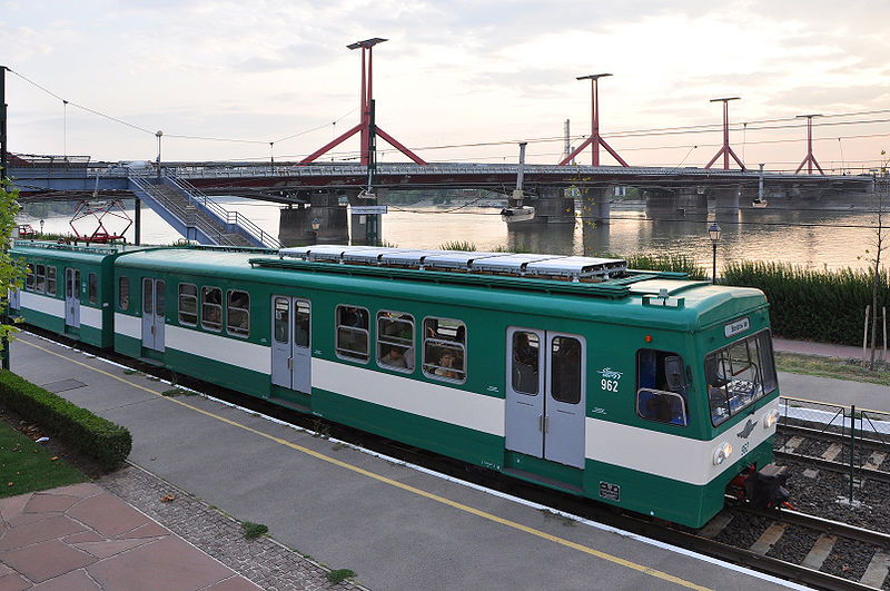 Budapest suburban lrt photo