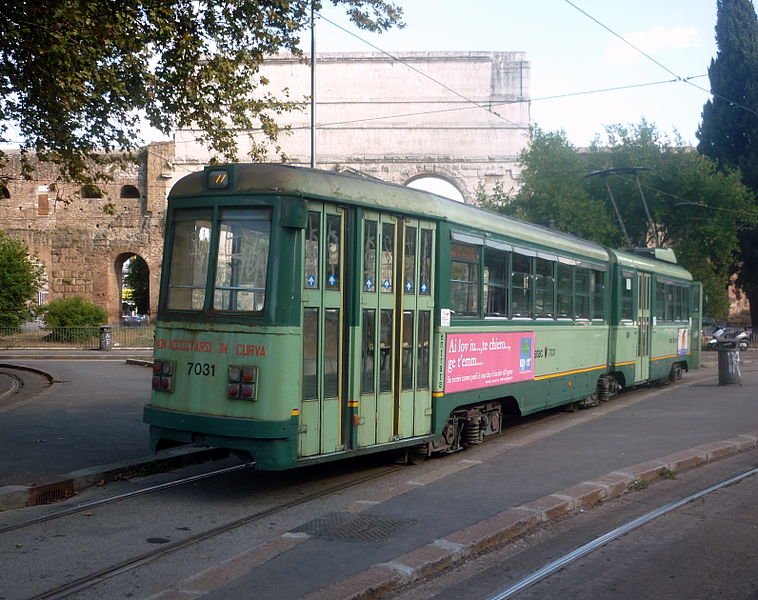 Rome tram