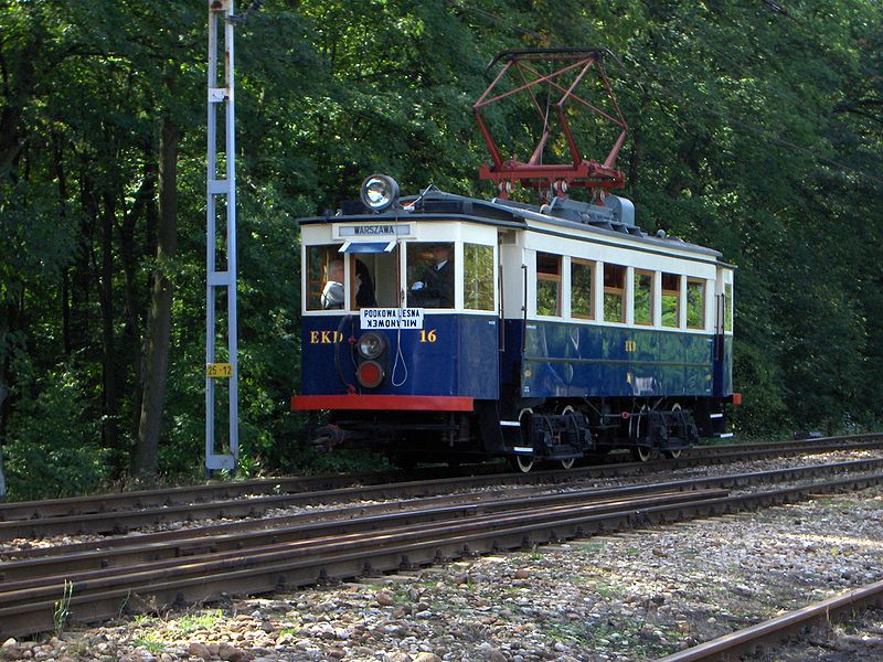 Warsaw suburban tram