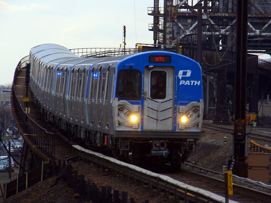 PATH train photo