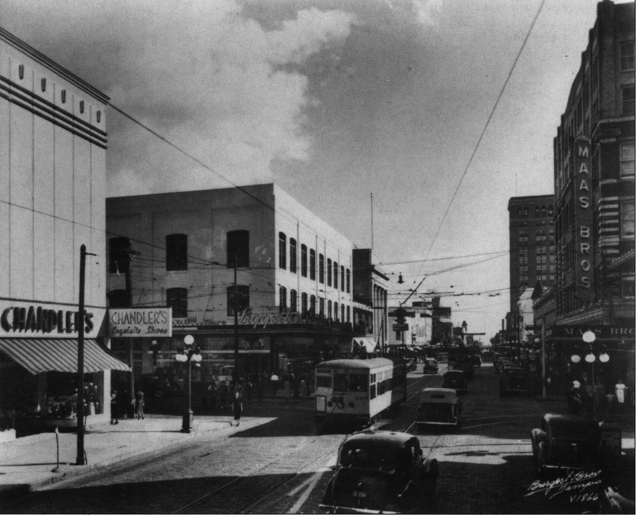 Tampa streetcar photo