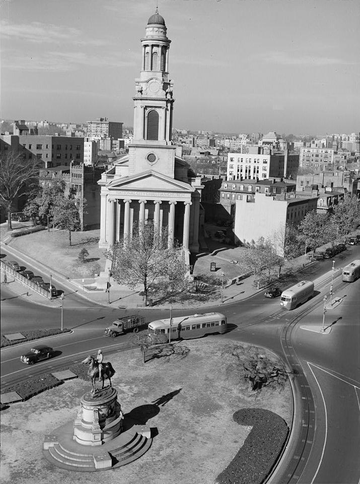 Washington streetcars in the Thomas Circle photo